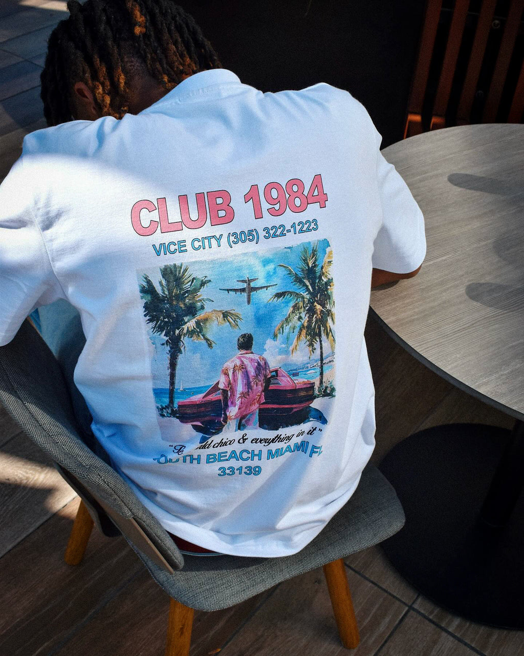 Club 1984  - Vice City (Black and White)